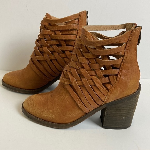 Free People Carerra Bootie 8.5 Tan Leather Woven Boho Festival Coastal Cowgirl - Picture 5 of 16